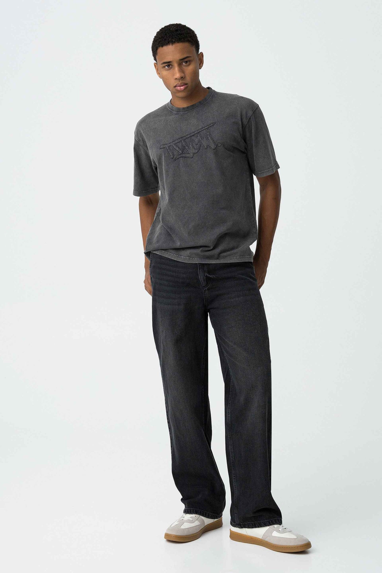 CHRIS SKATER JEANS - BEST CLOTHES