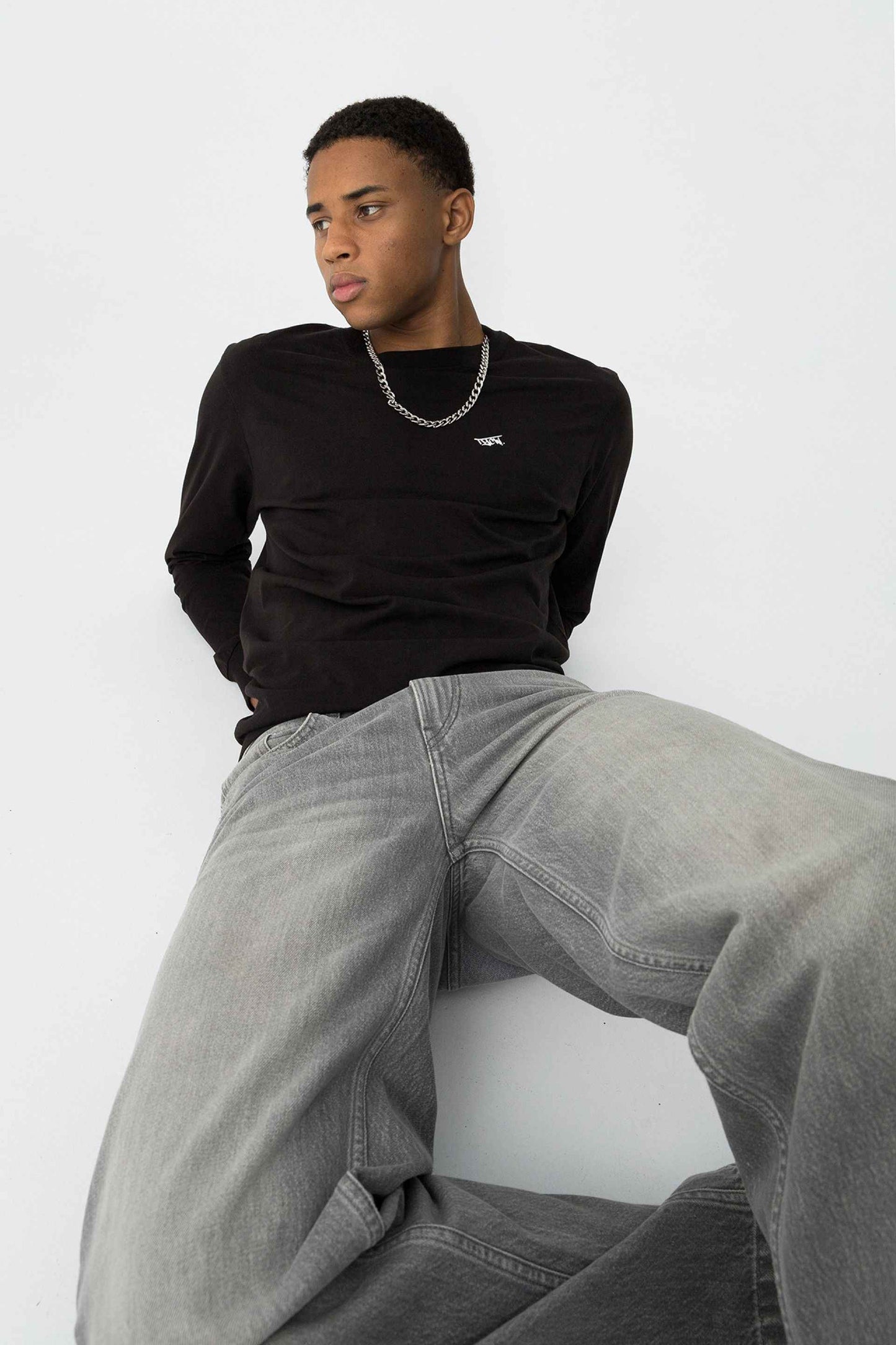 JAKOB LS T-SHIRT - BEST CLOTHES