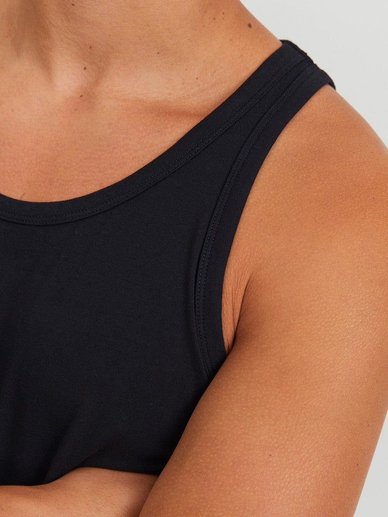 BASIC TANK TOP