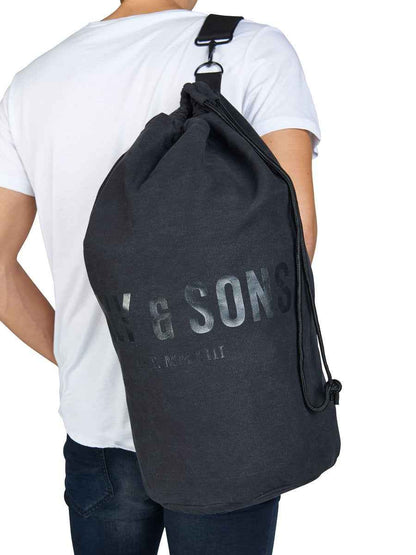 DUFFELBAG - BEST CLOTHES