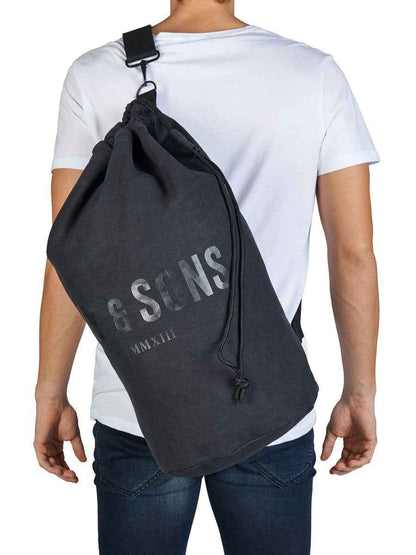 DUFFELBAG - BEST CLOTHES