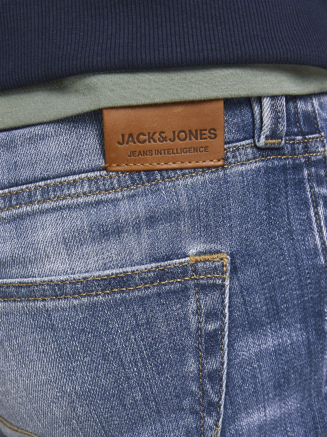 GLENN FOX GE 740 RIPPED JEANS