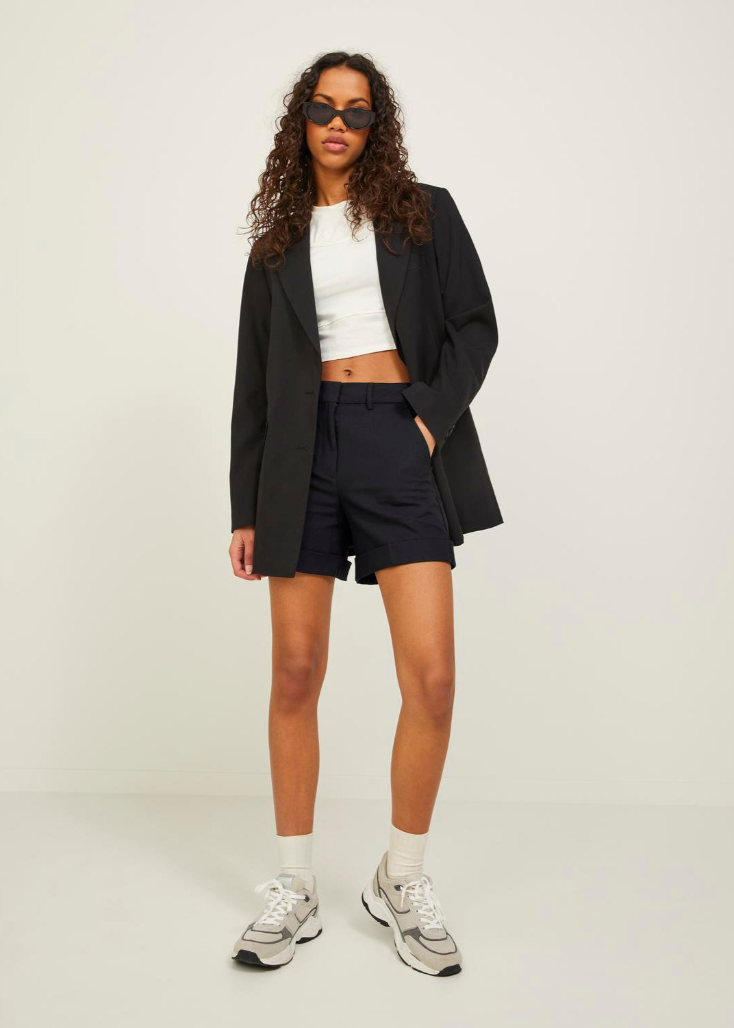 MARY REG HW SHORTS - BEST CLOTHES